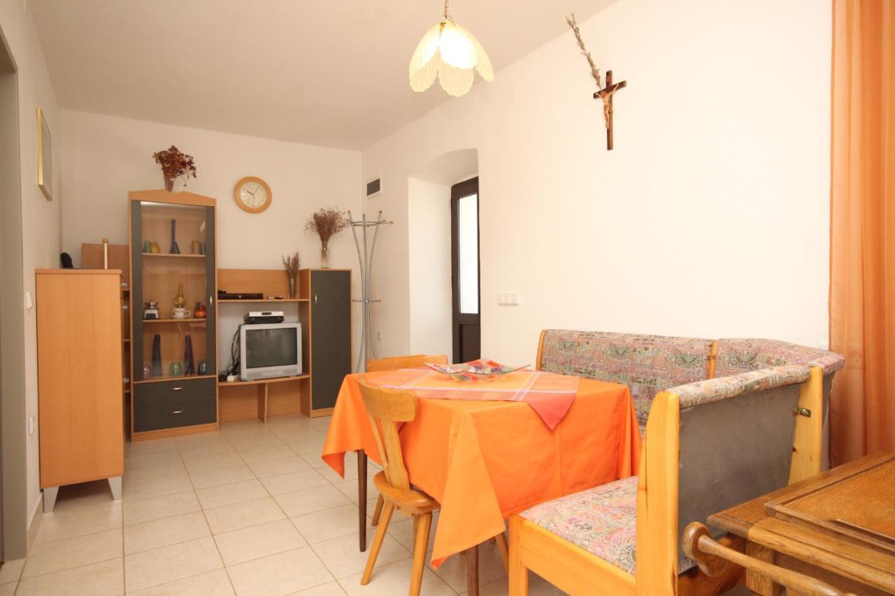 Apartments With A Parking Space Sali, Dugi Otok - 8084 Екстер'єр фото