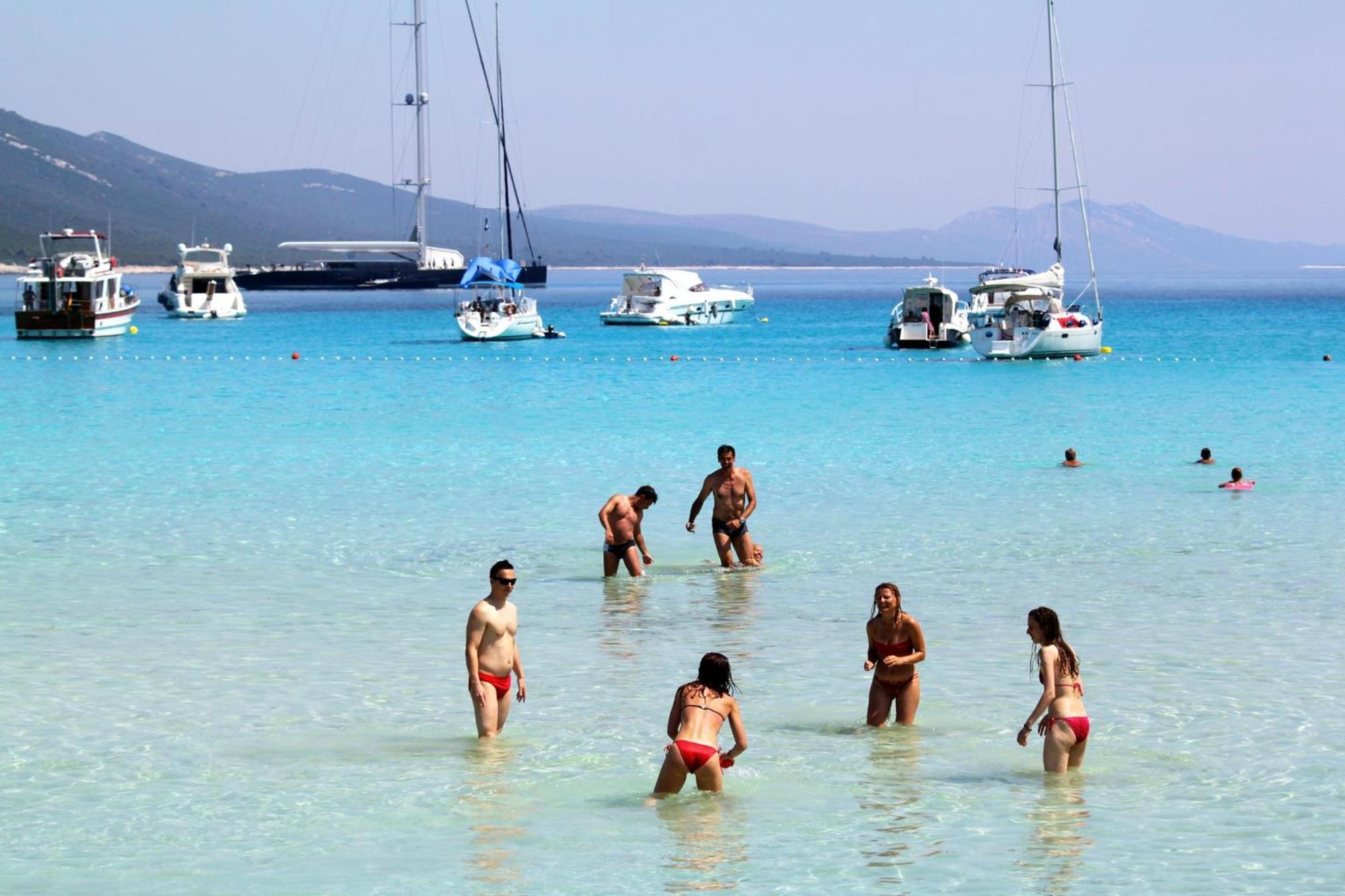 Apartments With A Parking Space Sali, Dugi Otok - 8084 Екстер'єр фото